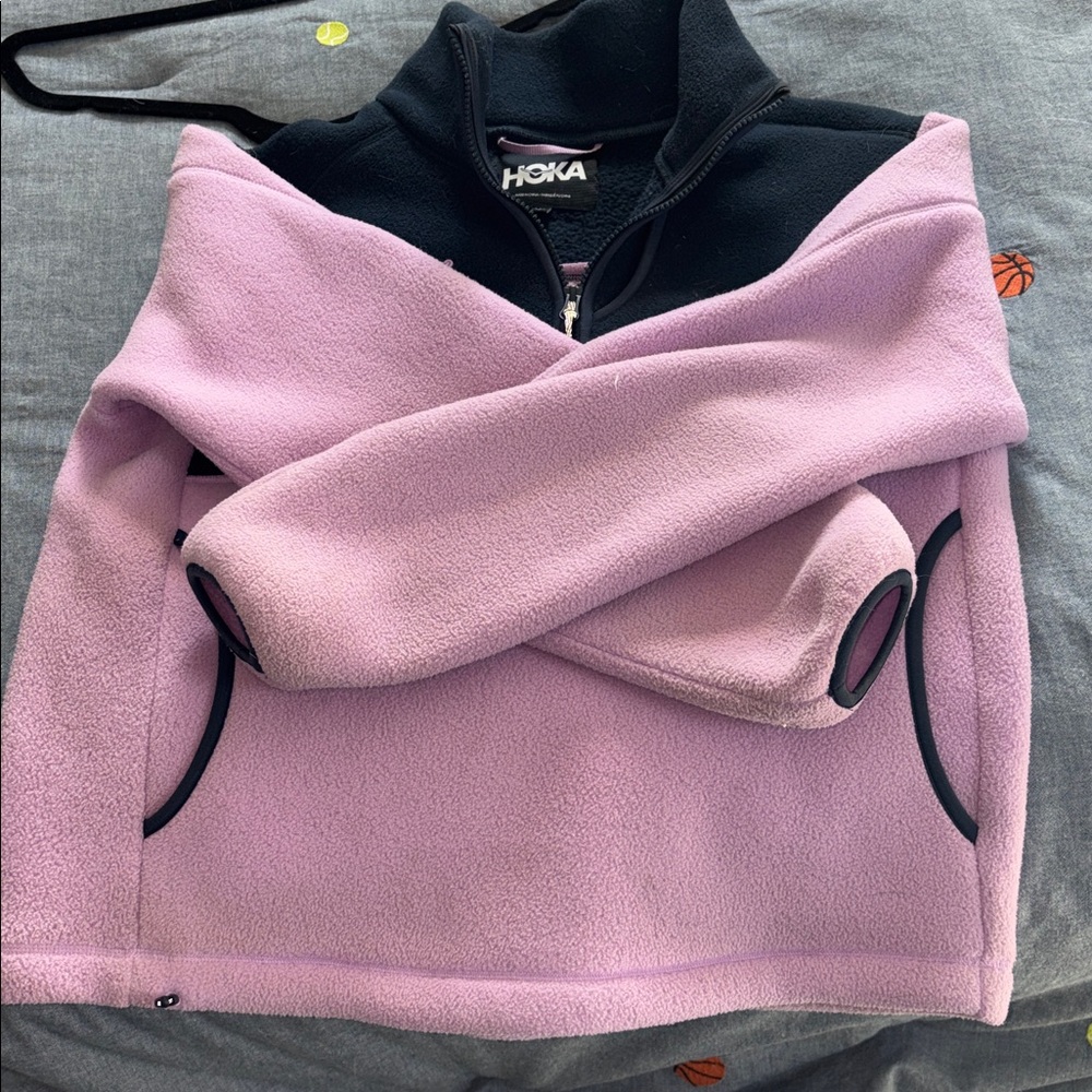 Hoka Black and Purple Fleece Pullover ONE OF A KIND‼️‼️‼️‼️